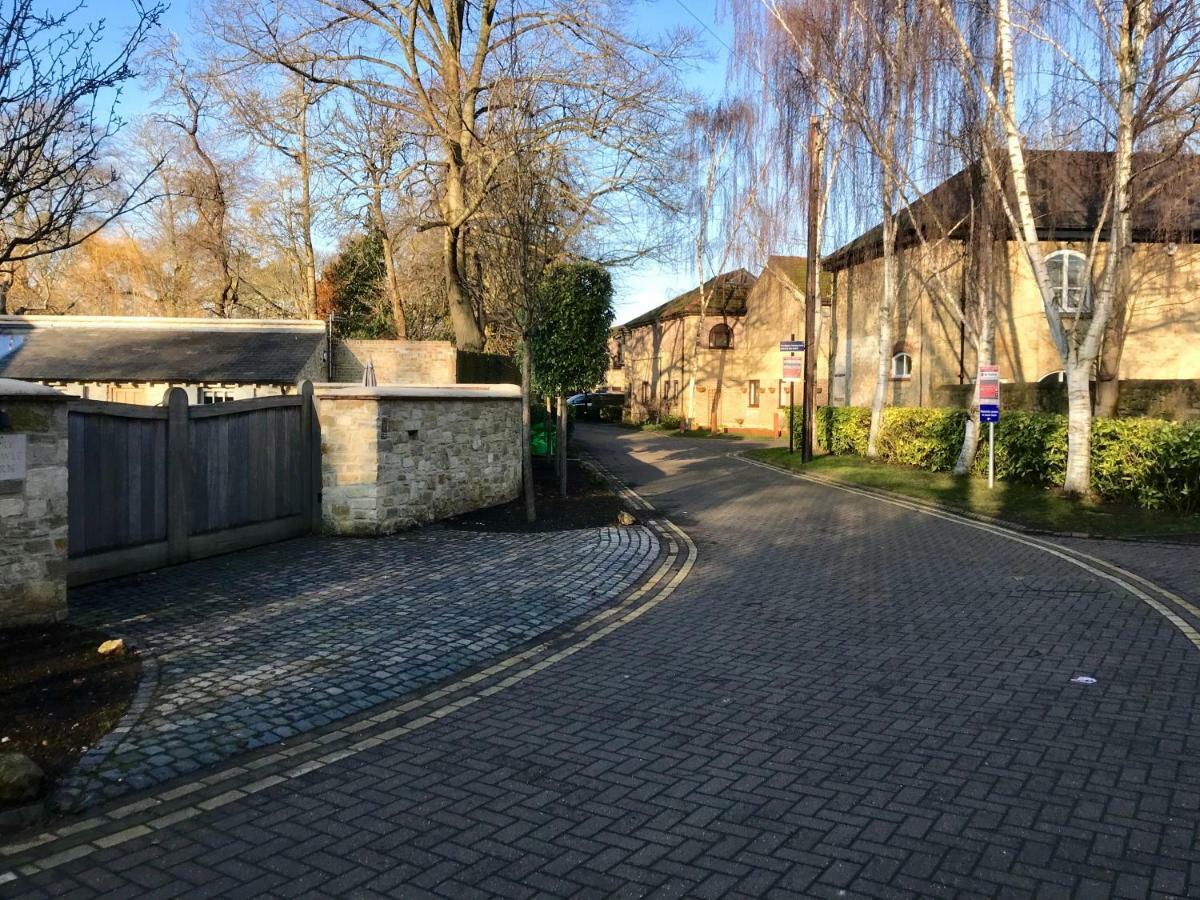 Вилла Bury Knowle Stables Оксфорд Экстерьер фото